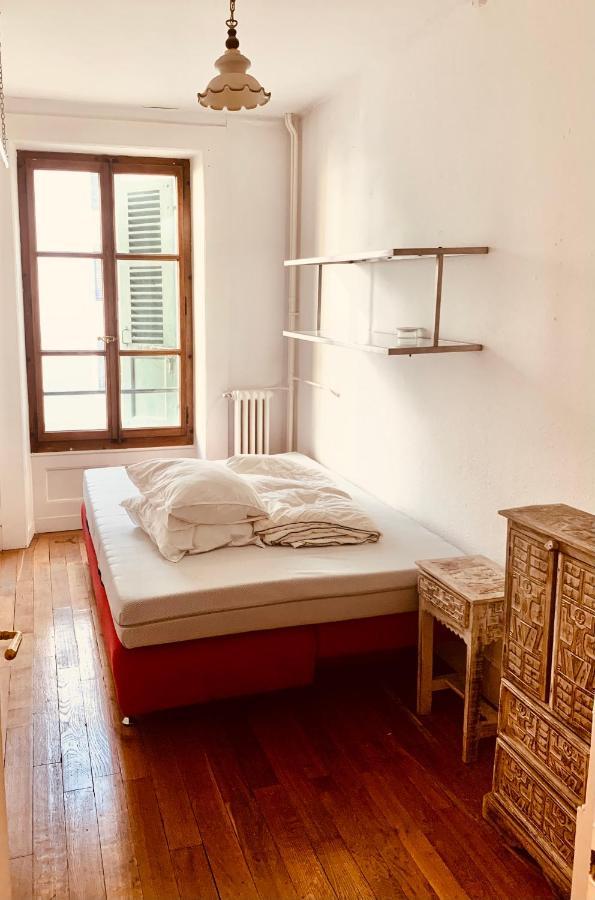 Bel Appartement City Center Genebra Exterior foto